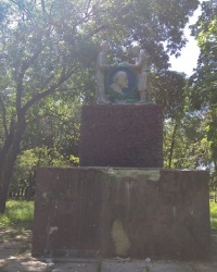 Памятник борцам за Советскую власть в г.Амвросиевка