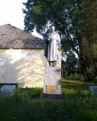 Братские могилы советских воинов и жертв фашизма в с.Авдеевка (Сосницкий район)