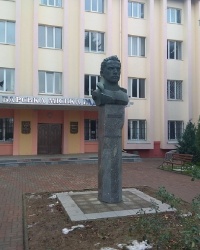 Памятник Н. Е. Врублевскому в г.Бар