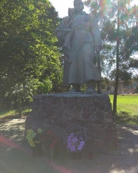 Мемориал в с.Берёзовка (Любарский район)