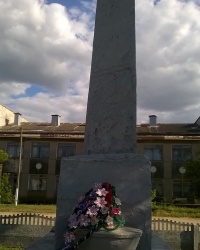 Памятник воинам-односельчанам в с.Берёзовка