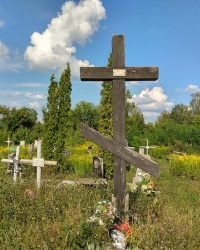 Памятник жертвам Голодомора в п.г.т.Чупаховка