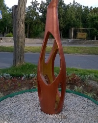 Скульптура "Ваза" в г.Евпатория