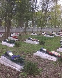 Военное кладбище в пгт. Городница