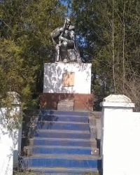 Памятник советским воинам в с.Курган