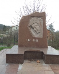 Мемориальный комплекс в с. Петровка (Полтавский район)