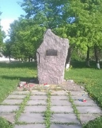 Памятник жертвам голодомора и репрессий в г.Монастырище