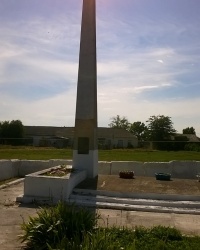 Памятник в честь воинов-односельчанам в с.Наташино