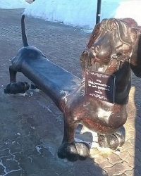Парковые скамейки "Такса Клякса", "Кот Баюн" и "Тетя Лошадь" в г.Павловский Посад