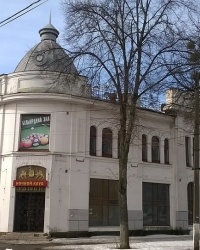 Памятник архитектуры - купеческий торговый дом в г.Ромны