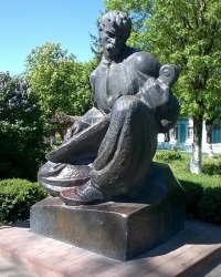 Памятник кобзарю в г.Волочиск