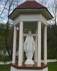 Скульптура "Девы Марии" в п.г.т.Воловец
