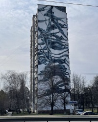 м. Київ. Мурал «Ластівки і кролики».