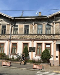 м. Київ. Будинок № 13 на Вознесенському узвозі.