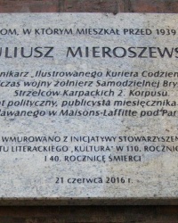 м. Краків. Меморіальна дошка Юліушу Мєрошевському. 