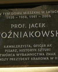 м. Краків. Меморіальна дошка Яцеку Возьняковському. 