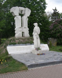 м. Чернігів. Пам'ятний знак борцям за волю і незалежність України