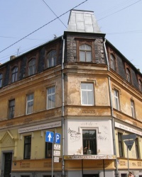 м. Рига. Будинок № 7 по вул. Дзірнаву.