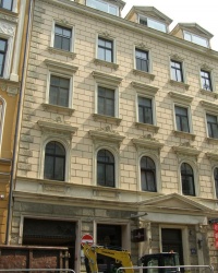 м. Рига. Будинок № 55 по вул. Дзірнаву.