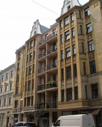 м. Рига. Будинок № 33 по вул. Александра Чака.