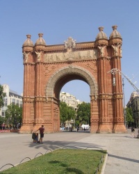 м. Барселона. Тріумфальна арка. м. Барселона. Тріумфальна арка.