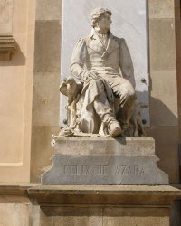 м. Барселона. Пам’ятник Феліксу де Азара.