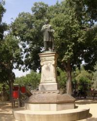 м. Барселона. Пам’ятник Бонавентурі Арібау.