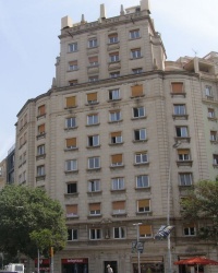 м. Барселона. Будинок № 212 на вул. Carrer de la Marina.