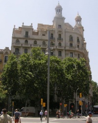 м. Барселона. Будинки Антоні Сереса. м. Барселона. Будинки Антоні Сереса.