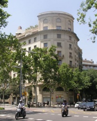 м. Барселона. Будинок № 392 по вул. Діагональ. м. Барселона. Будинок № 392 по вул. Діагональ.