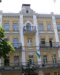м. Київ. Будинок № 3 на бульварі Шевченка.