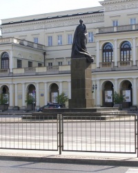 м. Варшава. Пам’ятник Юліушу Словацькому.