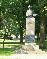 м. Рига. Пам’ятник  Янісу Розенталю.