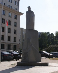 м. Варшава. Пам’ятник генералу Ровецькому «Гроту».