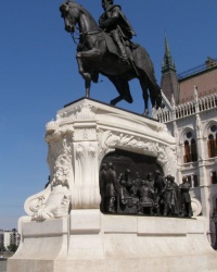 м. Будапешт. Пам'ятник Дьюлі Андраши.