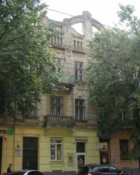 м. Львів. Будинок № 39 по вул. Бандери.
