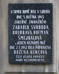 м. Прага. Меморіальна дошка жертвам 2-ї світової війни на вул. Вітезній.