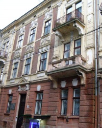 м. Чернівці. Будинок № 19 по вул. Штейнбарга.