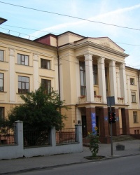 м. Чернівці. Університетська бібліотека.