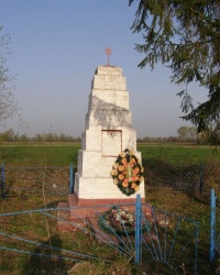 с. Тупичів. Могила невідомого воїна.