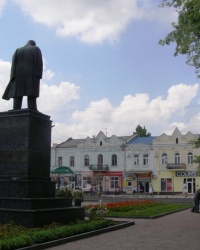 Пам'ятник Тарасові Шевченку у Сумах