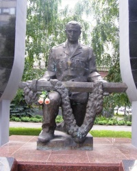 Памятник погибшим милиционерам в г. Суммы