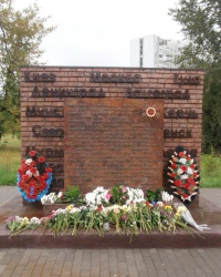 Памятник фронтовикам из деревень Бибирево, Подушкино, Юрлово и Алтуфьево