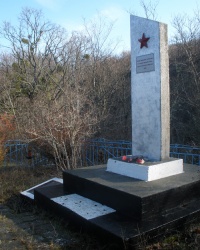 Поляна Десантников. Ларец