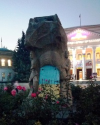 Площадь Тараса Шевченко, центральная площадь г. Первомайск.