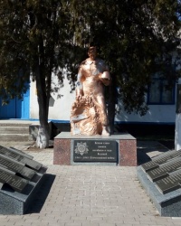 Мемориал на братской могиле село Новосолёное