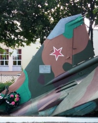 Памятник Карвату В. Н. (Арабовщина)