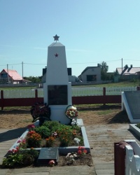 Памятник погибшим воинам ВОВ, д. Столовичи