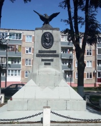 Памятник Ромульда Траугутта, Свислочь