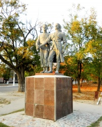 Памятник дружбы Украины и Грузии в Геническе